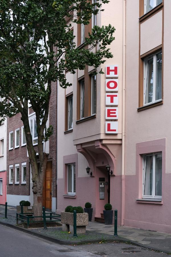 Hotel Engelbert Düsseldorf Esterno foto