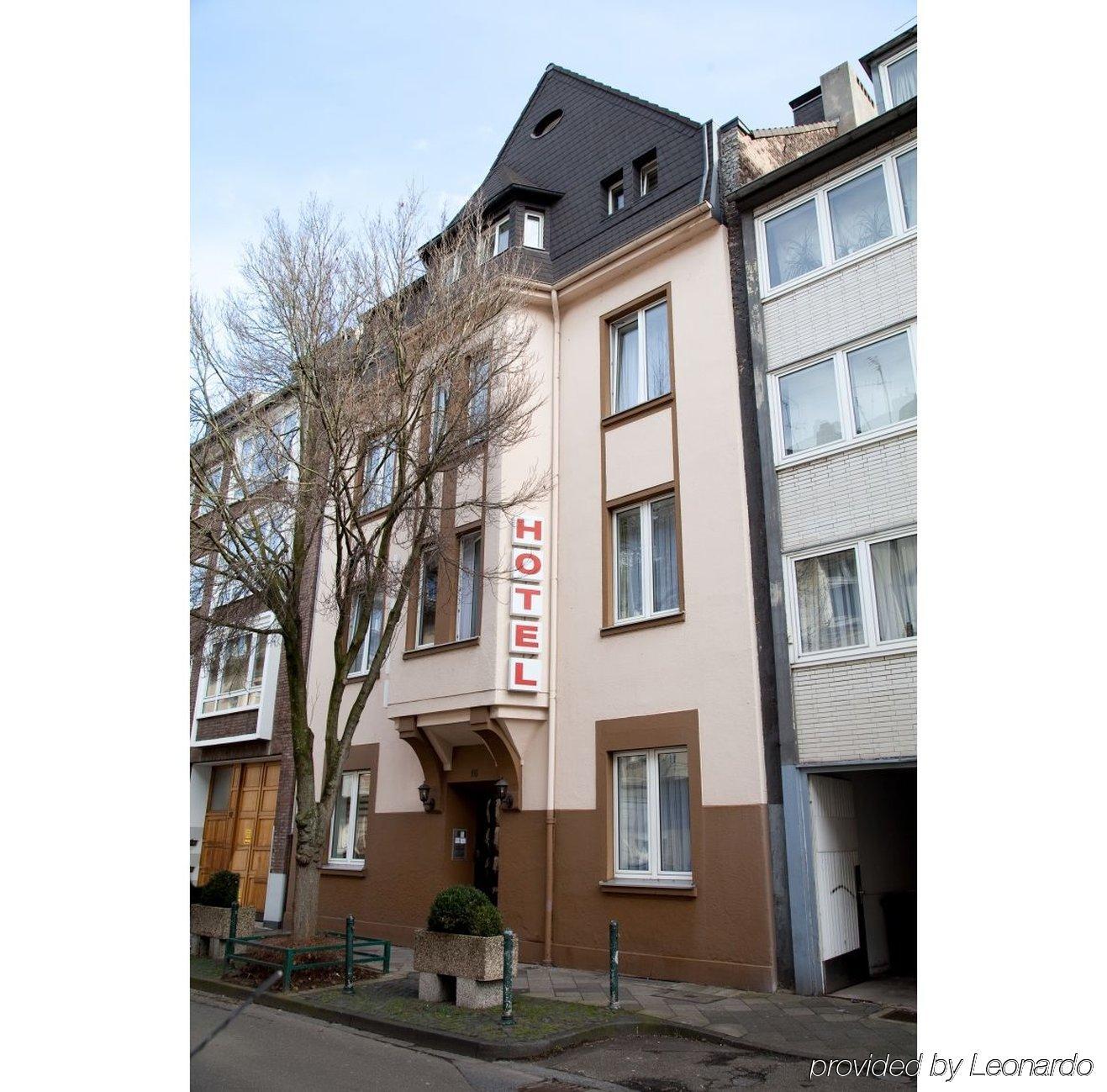 Hotel Engelbert Düsseldorf Esterno foto